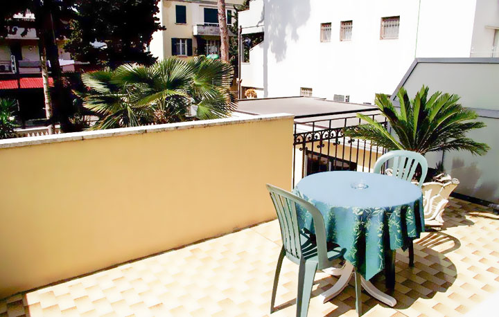 hotel ester safer pineto teramo About Services