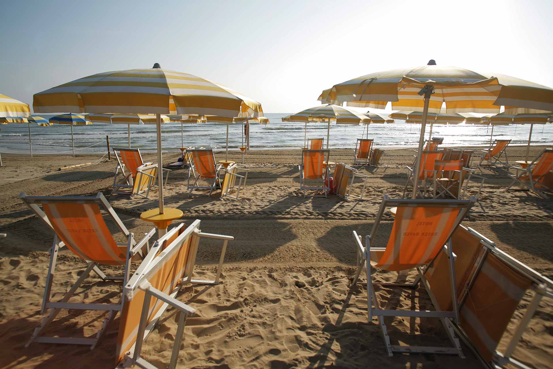 spiaggia hotel pineto teramo abruzzo costa adriatica